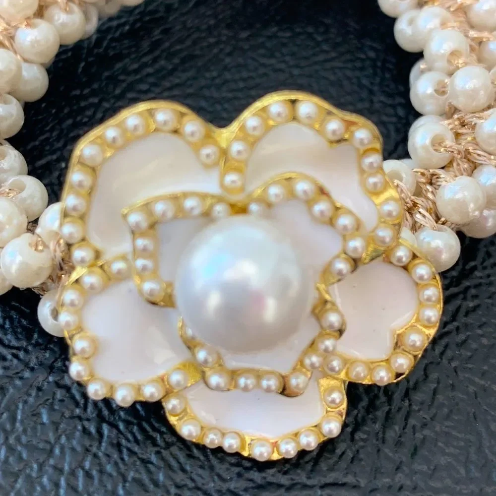 Camellia Flower Hair Tie with Faux Pearls – White Enamel & Golden Charm